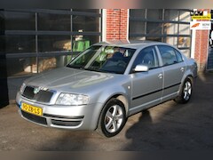 Skoda Superb - 1.8 T Classic AUTOMAAT 144000 km
