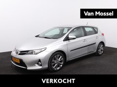 Toyota Auris - 1.3 Now Clima | Trekhaak afneembaar / 16'' Lichtmetaal