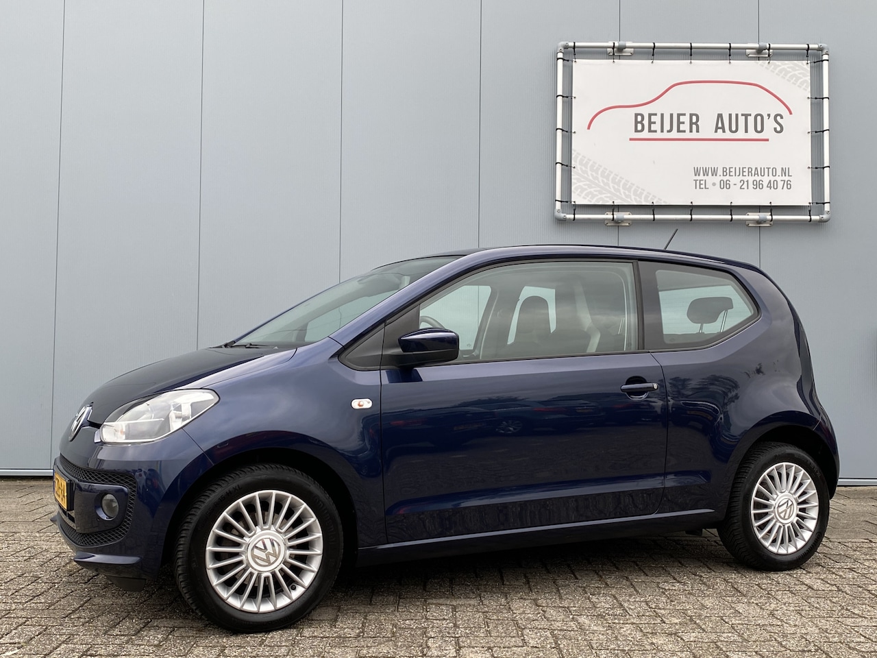 Worden Afdaling Tijdreeksen Volkswagen Up! 1.0 high up Automaat Navigatie/Bluetooth/Cruise 2014 Benzine  - Occasion te koop op AutoWereld.nl