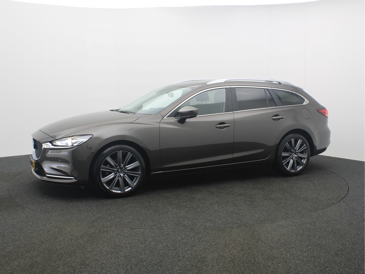 mazda-6-sportbreak-2-5-194-pk-aut-luxury.jpg