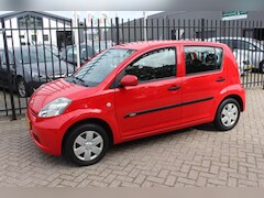 Daihatsu Sirion 2 - 1.3-16V Comfort