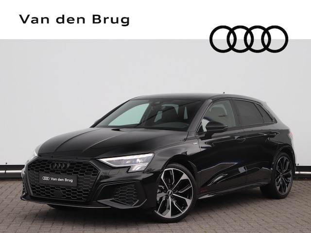 in de tussentijd eetbaar paus Audi A3 Sportback 30 TFSI S edition | 19" Lichtmetalen Velgen | Carbon |  Optiek Zwart | Virtual Cockpit 2021 Benzine - Occasion te koop op  AutoWereld.nl