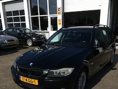 BMW 3-serie Touring - 318i Executive