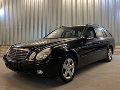 Mercedes-Benz E-klasse Combi - 220 CDI Automaat LEDER, NAVI, CLIMA, CRUISE, TREKHAAK. BELGISCHE INSCHRIJVING