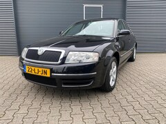 Skoda Superb - 1.8 T Elegance