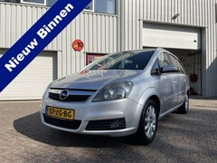 Opel Zafira - 1.8 Executive 7 persoons Automaat Perfect onderhouden