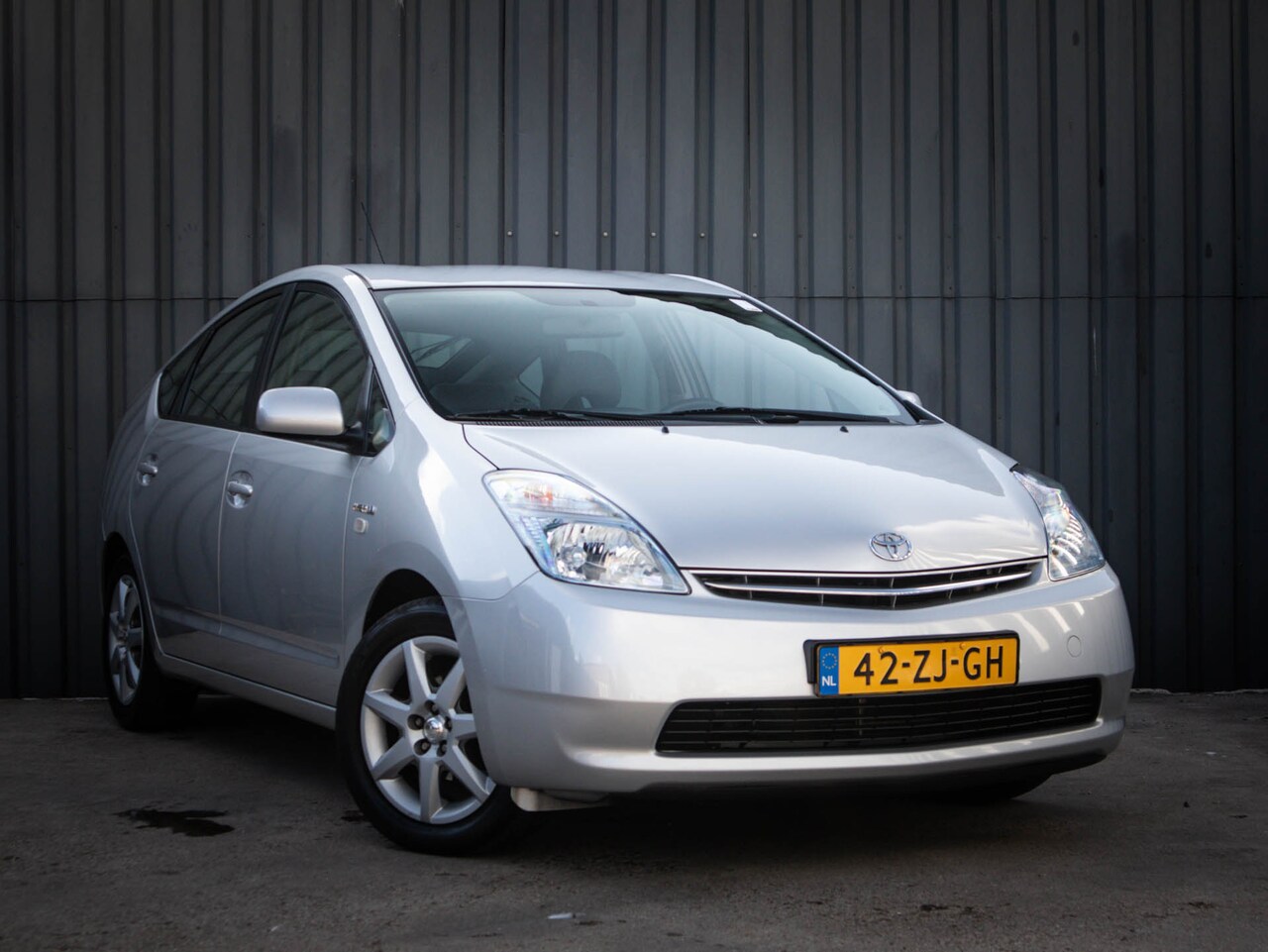 toyota-prius-1-5-vvt-i-comfort-1-5-vvt-i-comfort-airco-1-ste-eigenaar-dealer-onderh-cruise-control-l-m-velgen-nl-a.jpg
