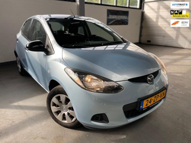 mazda 2 2008 isofix