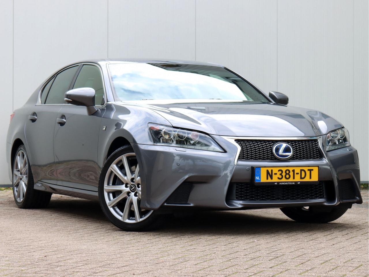 lexus-gs-450h-f-sport-line-mark-levinson-head-up-display-sport-leder.jpg