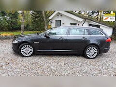 Jaguar XF Sportbrake - 2.2D R-Sport L.E