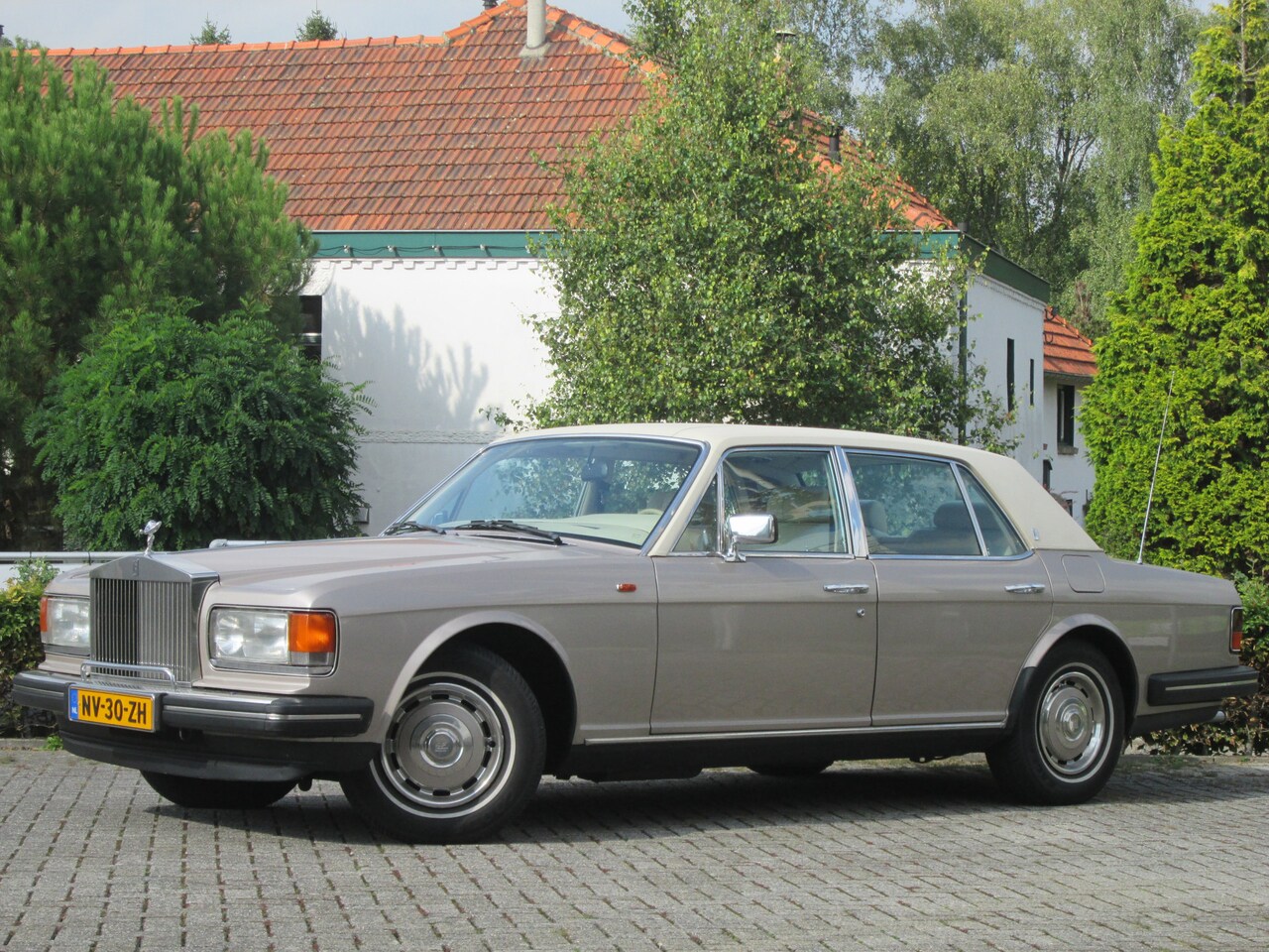 Rolls-Royce Silver Spirit - 6.8 / Origineel Nederlands geleverde Rolls Royce / Taxatierapport / 231.297 kilometer - AutoWereld.nl