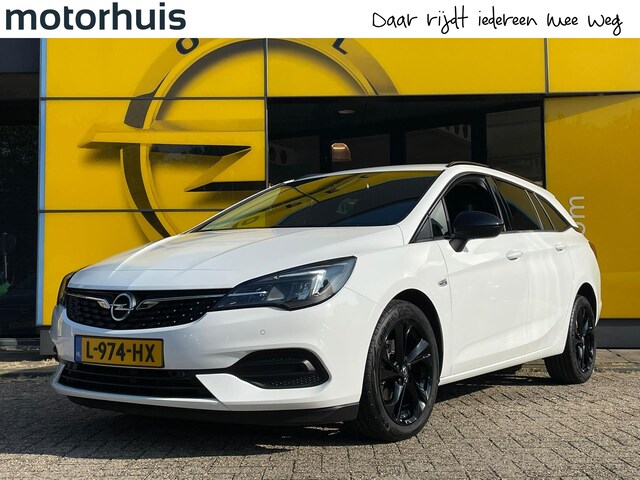 roltrap rijk Mooie jurk Opel Astra Sports Tourer 1.2 Turbo 110pk Start/Stop Business Elegance 2021  Benzine - Occasion te koop op AutoWereld.nl