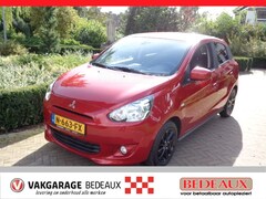 Mitsubishi Space Star - 1.2 MIVEC 80pk Intense+ bij Vakgarage®