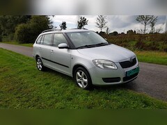 Skoda Fabia Combi - 1.4 16V Classic