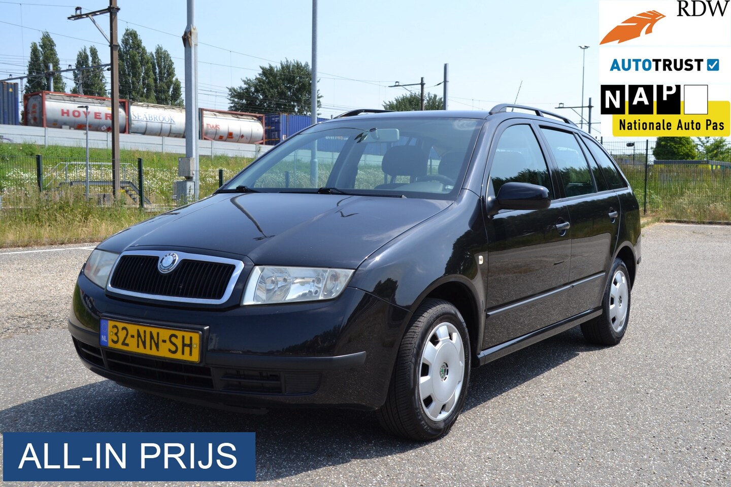 Skoda Fabia Combi - 1.4-16V Comfort 1.4-16V Comfort NIEUWE APK! - AutoWereld.nl