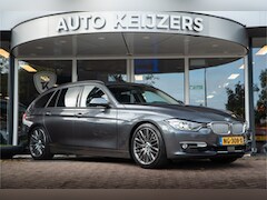 BMW 3-serie Touring - 330d Upgrade Edition Xenon Adaptief Cruise Clima Trekhaak Elek Achterklep Dodehoek Automaa