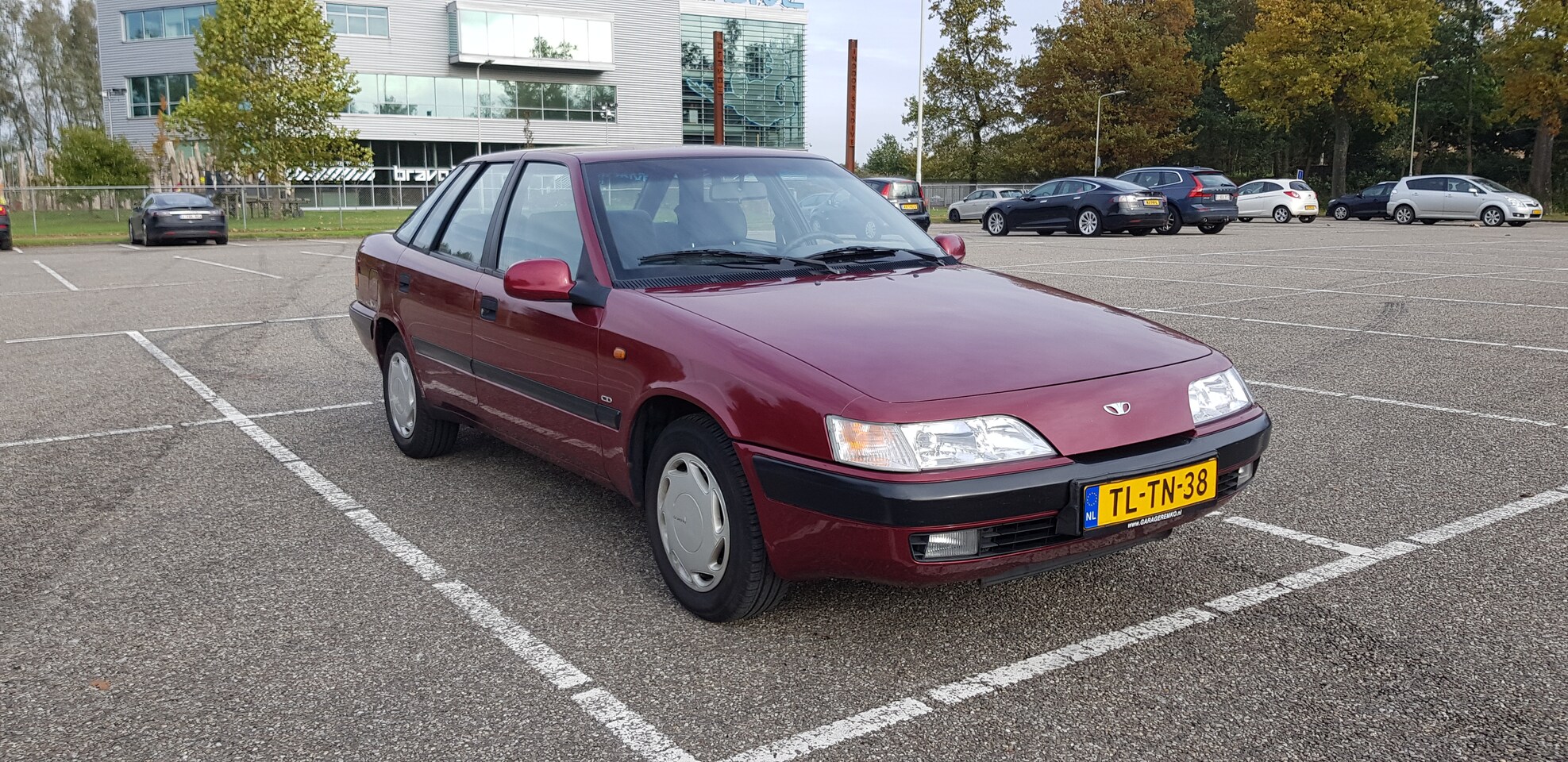 daewoo-espero-1-8-cd.jpg