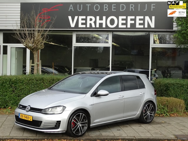 Aarzelen snijder kennis Volkswagen Golf 2.0 TDI GTD - LEES ADVERTENTIE - PANORAMA DAK -  CLIMATE/CRUIISE CONTR - ACTIE PRIJS 2015 Diesel - Occasion te koop op  AutoWereld.nl