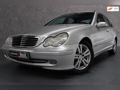Mercedes-Benz C-klasse - 240 Elegance /Automaat /Youngtimer /Leder /Schuifkanteldak