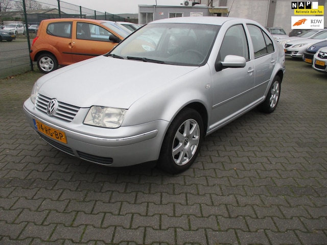 herstel Afkeer in stand houden Volkswagen Bora Bora 1.6-16V Turijn 2005 Benzine - Occasion te koop op  AutoWereld.nl