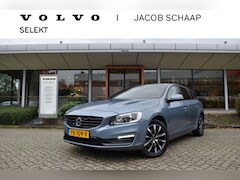 Volvo V60 - T3 Polar+ Dynamic Automaat / Lichtmetalen velgen 17" / Sport Leder / Stuur verwarming /