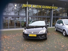Seat Leon ST - 1.0 EcoTSI Style Business Intense LED VERLICHTING / NAVIGATIE / CRUISE CONTROL