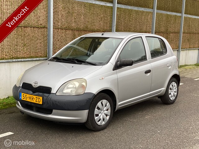 Uitgraving Opknappen magneet Toyota Yaris 1.0-16V VVT-i Luna NAP/nieuwe/APK 2001 Benzine - Occasion te koop op AutoWereld.nl Uitgraving Opknappen magneet Toyota Yaris 1.0-16V VVT-i Luna NAP/nieuwe/APK 2001 Benzine - Occasion te koop op AutoWereld.nl