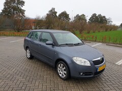 Skoda Fabia Combi - 1.6-16V Ambiente