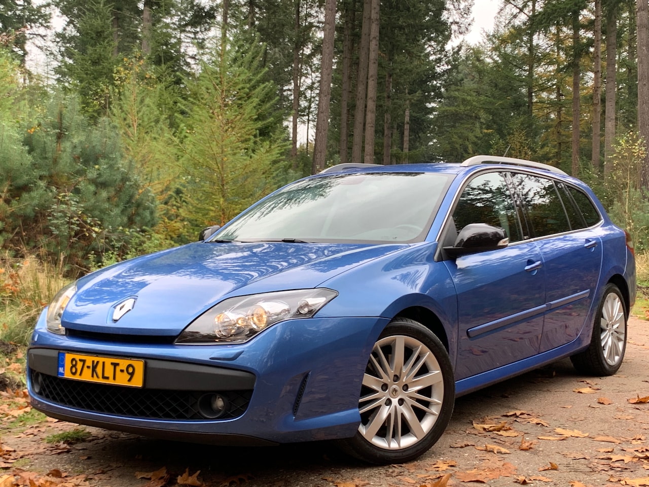renault-laguna-estate-2-0-16v-gt.jpg