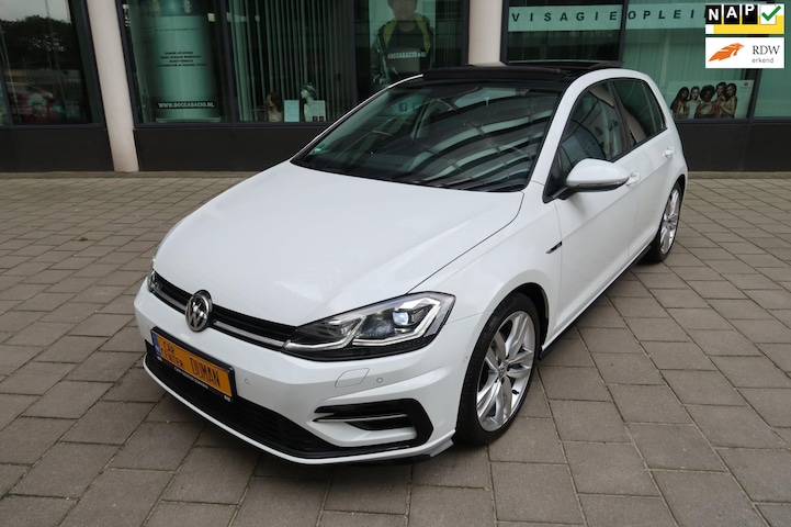 native slepen gespannen Volkswagen Golf 1.5 TSI R-Line DSG Pano Key-less DynAudio Zelf inparkeer  Virtual Wit 2017 Benzine - Occasion te koop op AutoWereld.nl