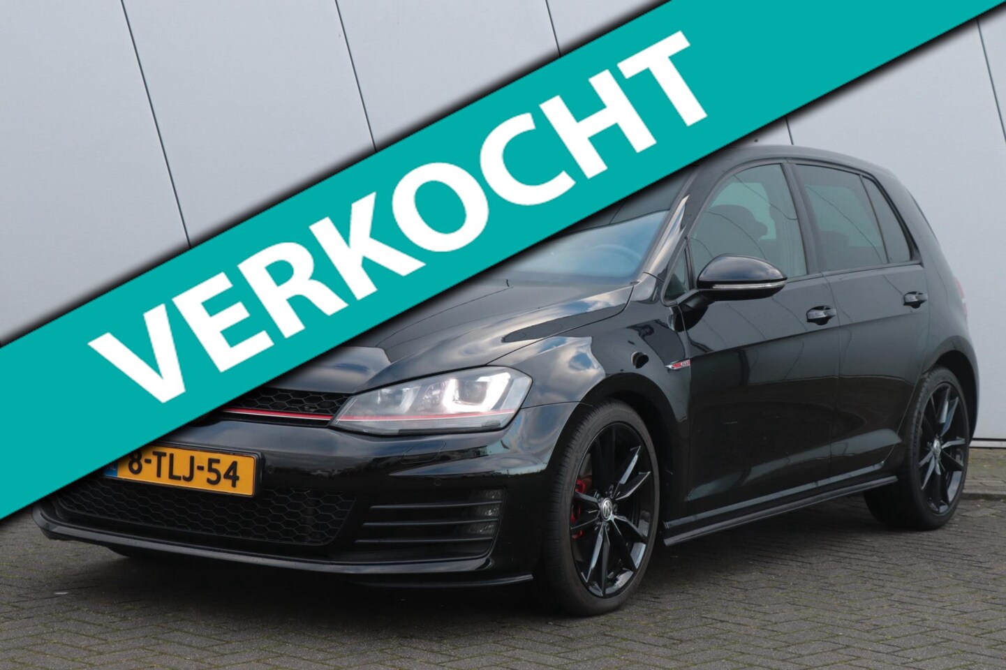Volkswagen Golf - 2.0 TSI GTI Performance | DSG | Dealer onderhouden / NIEUWSTAAT! - AutoWereld.nl