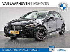BMW 1-serie - 118i Executive M Sport Automaat / M Sport steering / Sportstoelen / LED / Parking Assistan