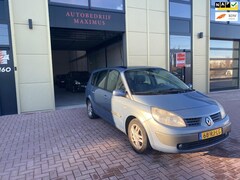 Renault Grand Scénic - 2.0-16V Privilège Luxe / 7 Persoons