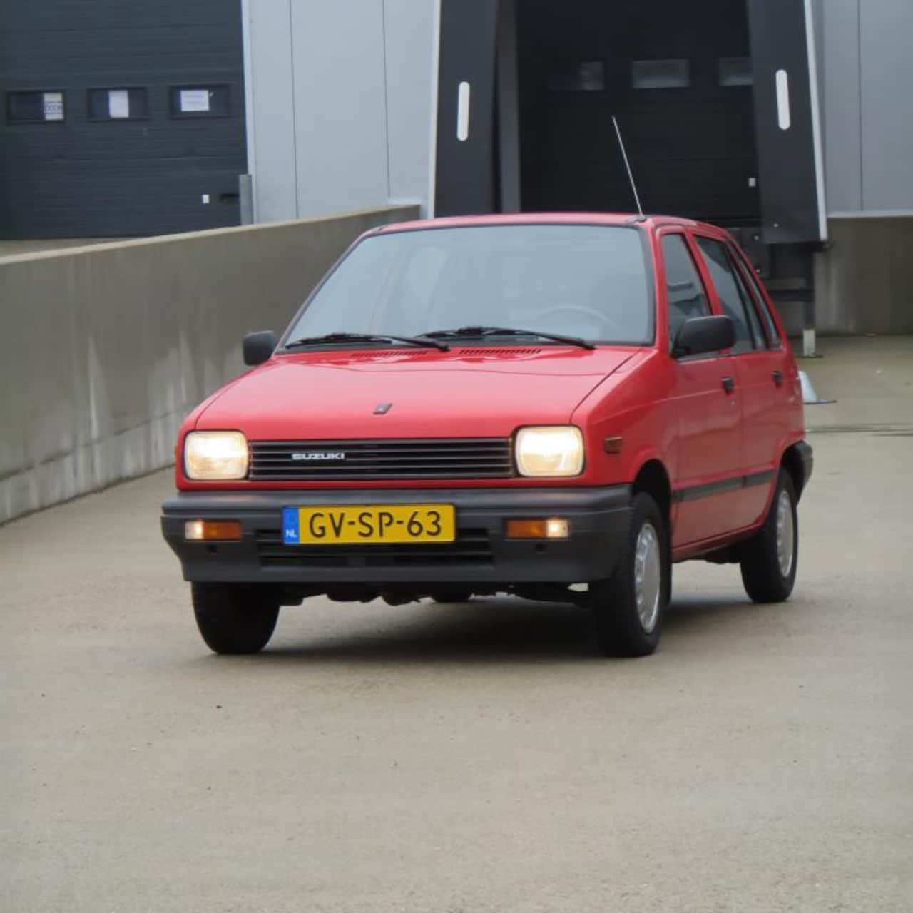 suzuki-alto-0-8-gls-18-900km-1e-eigenaar.jpg