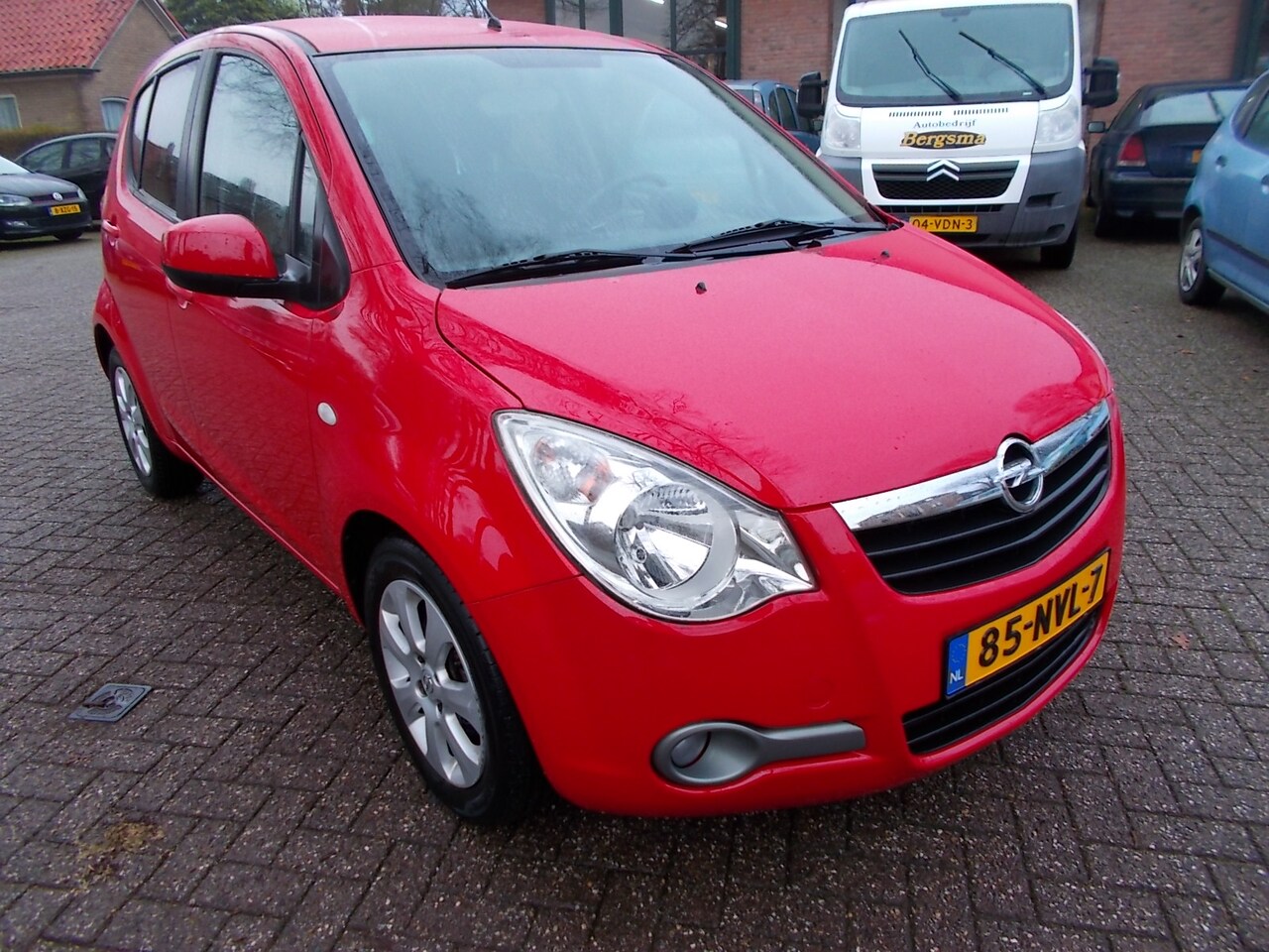 Opel Agila - 1.2 16V 63KW Edition - AutoWereld.nl