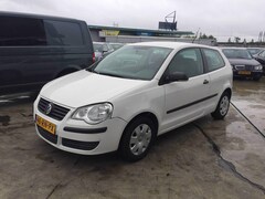 Volkswagen Polo - 1.2 12V