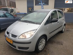 Mitsubishi Colt - 1.5 Invite zeer nette auto