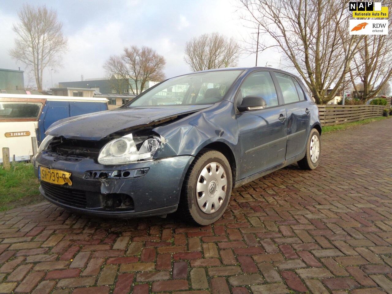 Volkswagen Golf 1.9 TDI Easyline Airco 5-DRS 2007 SCHADE 2007 Diesel -  Occasion te koop op AutoWereld.nl