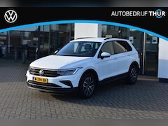 Volkswagen Tiguan - 1.5 TSI Life Navigatie, Ergo voorstoelen met verlengbare zitting en stoelverw, LMV Bicolou