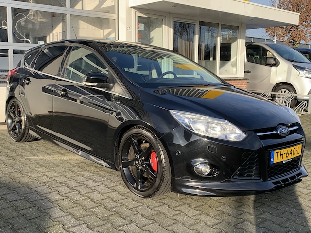 Ford Focus ST, Ford kopen op AutoWereld.nl