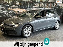 Volkswagen Golf - 1.5 eTSI Style ACC LED PDC CRUISE CARPLAY NAVI