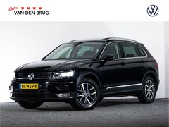 Volkswagen Tiguan - 2.0 TDI Comfortline | Panoramadak | LED | Navigatie | Trekhaak | Stoelverwraming |