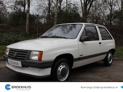 Opel Corsa - 1.3S Luxus 3drs "1984" "Vraag een vrijblijvende offerte aan"