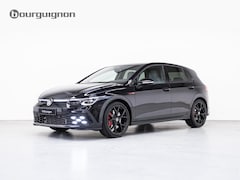 Volkswagen Golf - 2.0 TSI 180 kW / 245 pk | GTI Black Style | 19" velgen 'Estoril' | Panoramadak | LED Matri