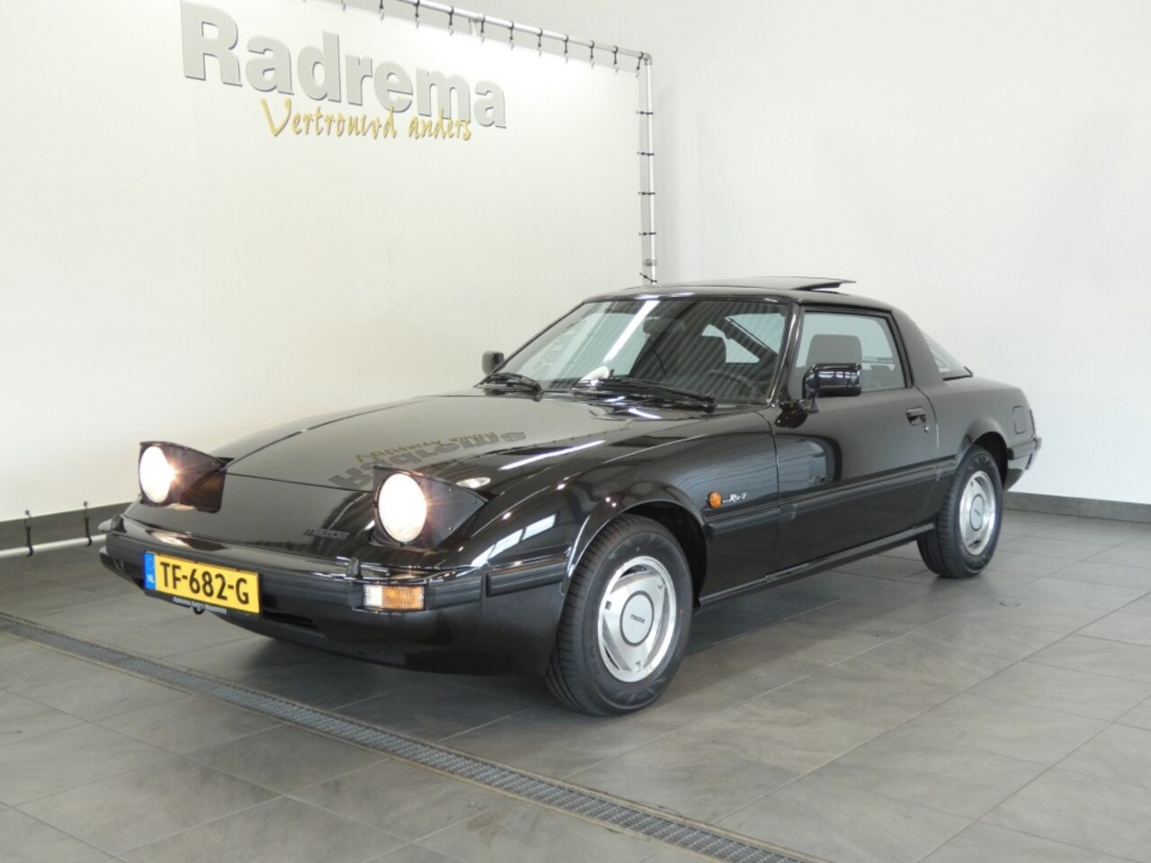 mazda-rx-7-rx-7-sdx-uniek-origineel-mooi.jpg
