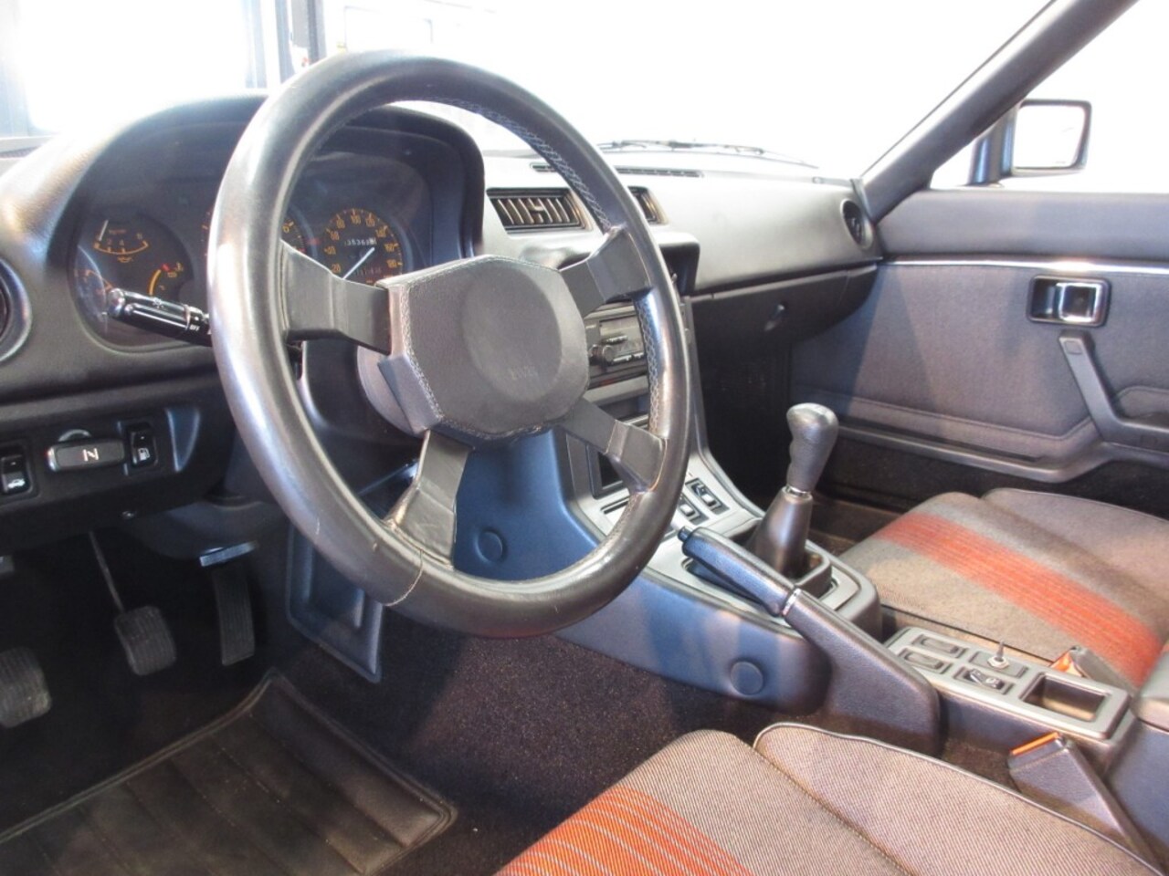 mazda-rx-7-rx-7-sdx-uniek-origineel-mooi.jpg