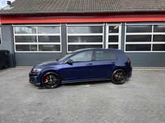 Volkswagen Golf - 2.0 TSI GTI Performance