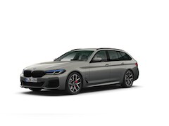 BMW 5-serie Touring - 520i Business Edition Plus | M Sportpakket | Parking Pack | 19 inch LM M Y-spaak Bicolor J