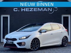 Kia Cee'd - 1.6 T GT 1e eigenaar/DealerOH/Nieuwstaat/Panoramadak/XenonLed