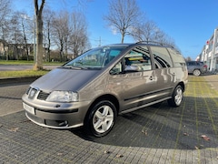 Seat Alhambra - 2.0 Reference 7 persoons